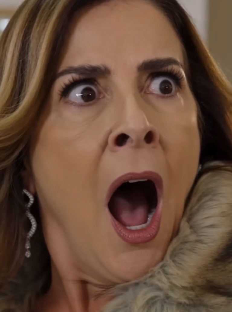 La Llamaron Pobre en la Joyería, Sin Saber que Ella Era la Dueña